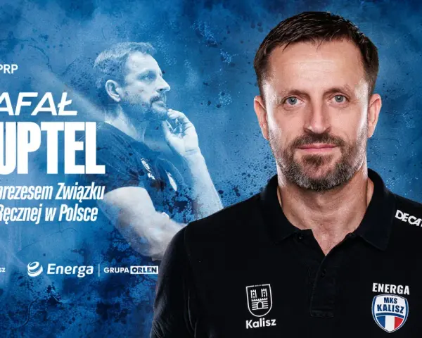 Rafał Kuptel, wiceprezes ZPRP, w czarnej koszulce z logo MKS Kalisz.